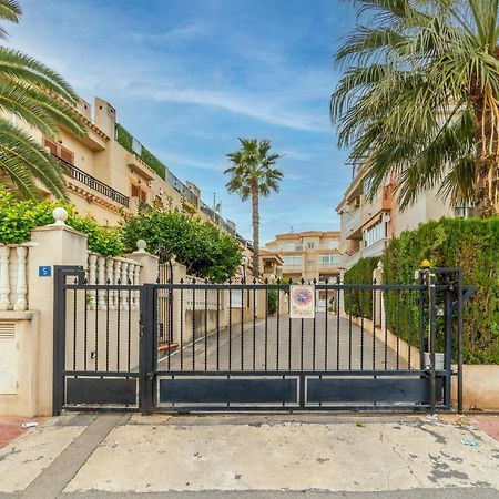He Doris Playa Flamenca Exterior foto